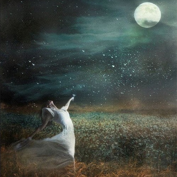 Meet your Posher - Picture 10 of 11